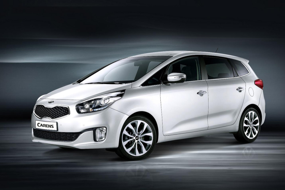 Kia Carens review 2013